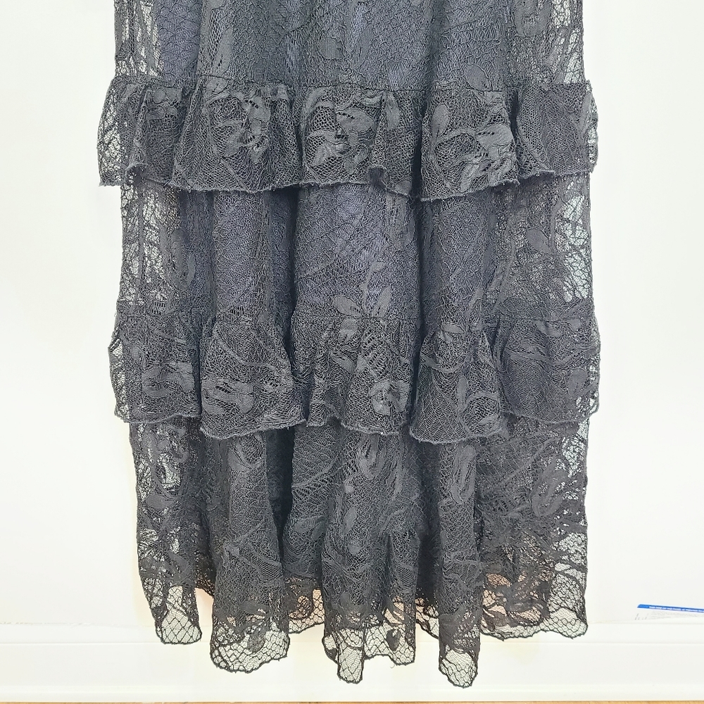 Avantlook | NWT Layered Ruffle Lace Midi Dress Black Size Large - Picture 7 of 14